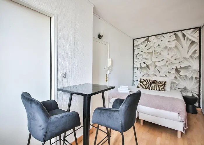 43#studio 2pers#sevres-lecourbe#necker Apartman Párizs