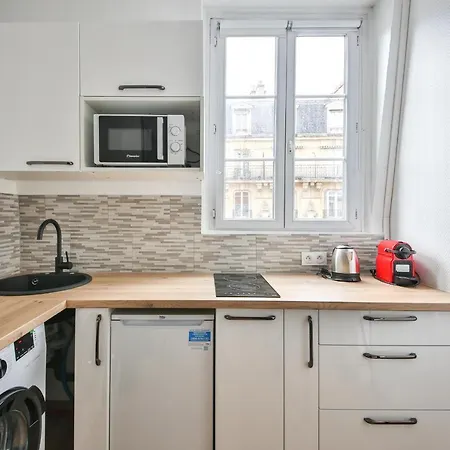 Apartman 43#studio 2pers#sevres-lecourbe#necker